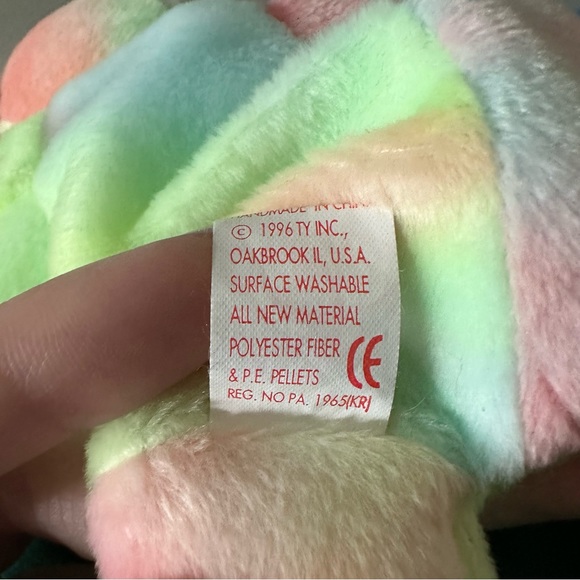 1996 NWT “Peace” Ty Beanie Baby… authentic and never played with. - Picture 9 of 10
